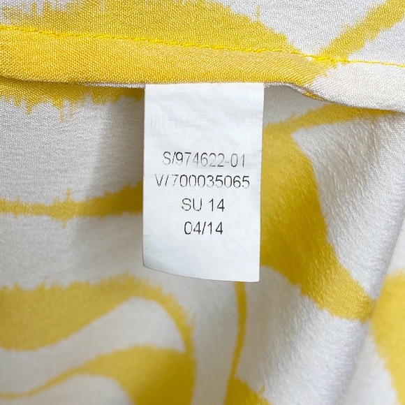 Banana Republic Yellow White Chain 3/4 Button Blouse  Extra Small XS - Picture 5 of 6